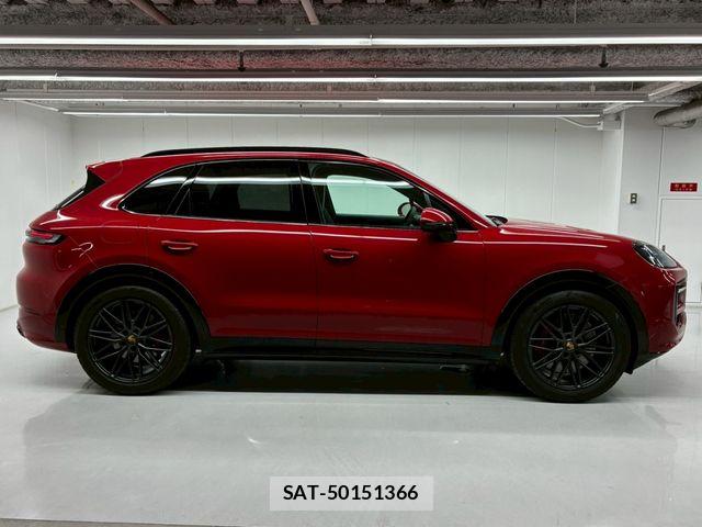 Porsche CAYENNE 2024-07 7562637-9