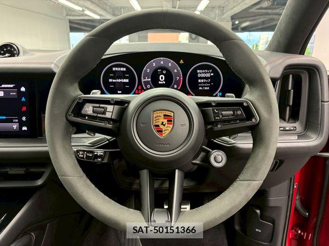 Porsche CAYENNE 2024-07 7562637-25