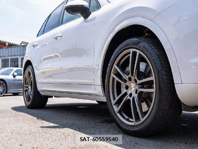 Porsche CAYENNE 2019-12 7456775-1