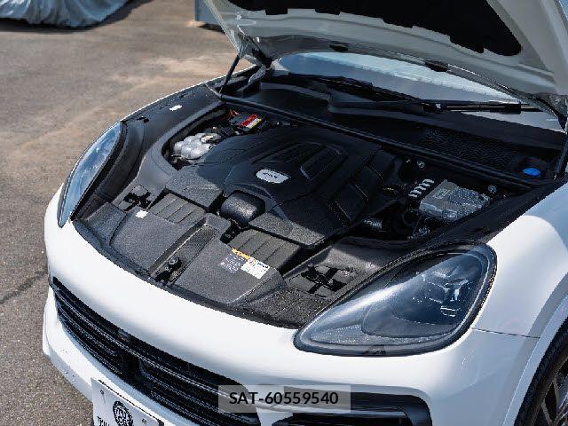 Porsche CAYENNE 2019-12 7456775-28