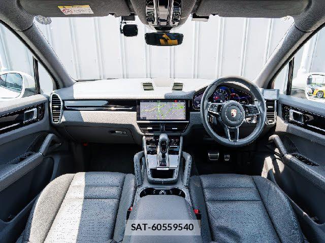 Porsche CAYENNE 2019-12 7456775-2