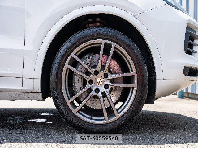 Porsche CAYENNE 2019-12 7456775-7