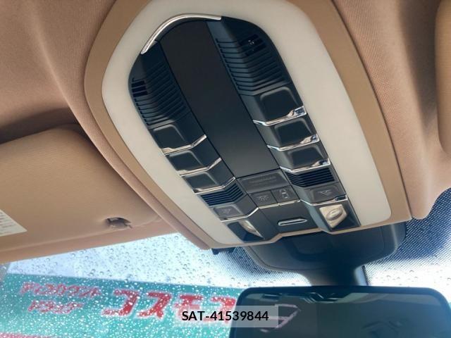 Porsche CAYENNE 2011-09 7727208-24