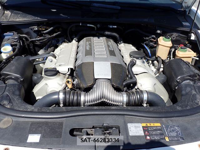 Porsche CAYENNE 2009-02 7788215-27
