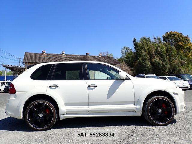 Porsche CAYENNE 2009-02 7788215-4