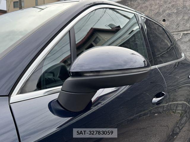 Porsche CAYENNE 2018-12 7878772-12