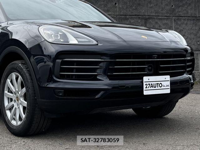 Porsche CAYENNE 2018-12 7878772-13