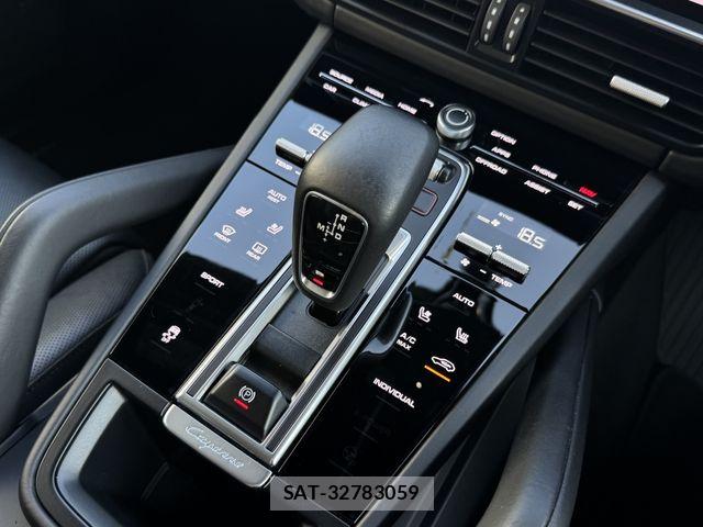 Porsche CAYENNE 2018-12 7878772-23