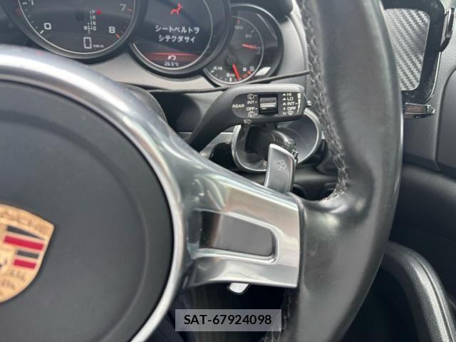 Porsche CAYENNE 2011-08 7878779-16