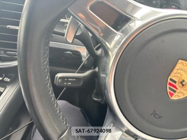 Porsche CAYENNE 2011-08 7878779-17