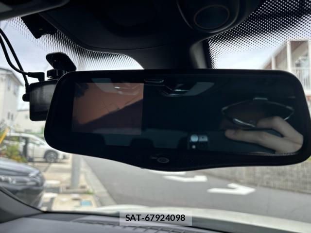 Porsche CAYENNE 2011-08 7878779-23