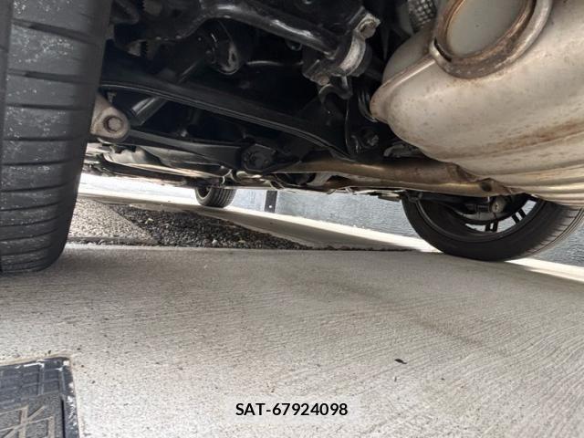 Porsche CAYENNE 2011-08 7878779-7