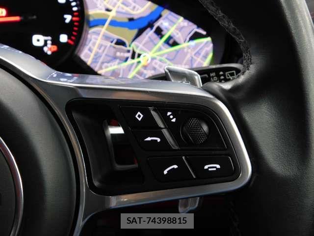 Porsche CAYENNE 2018-09 7963279-16