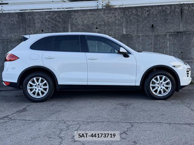Porsche CAYENNE 2013-09 7963282-4