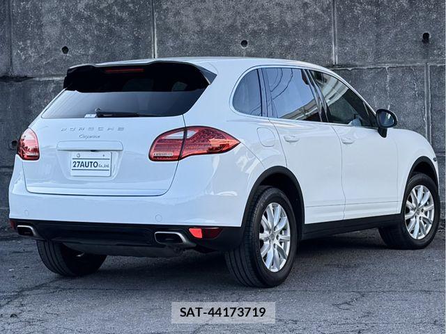 Porsche CAYENNE 2013-09 7963282-6