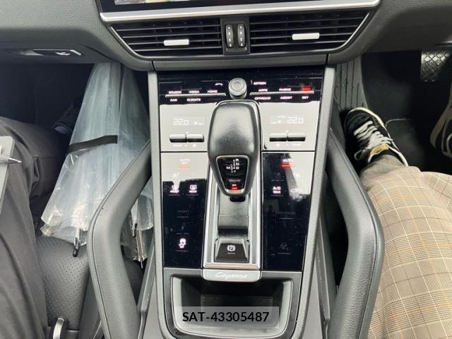 Porsche CAYENNE 2020-09 8037603-15