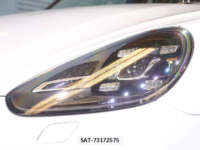 Porsche CAYENNE 2017-07 8101199-22