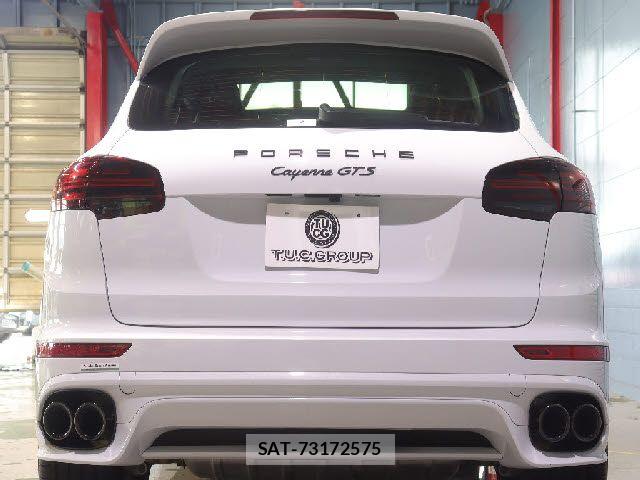 Porsche CAYENNE 2017-07 8101199-5