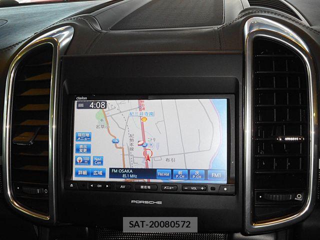 Porsche CAYENNE 2014-03 8101198-12