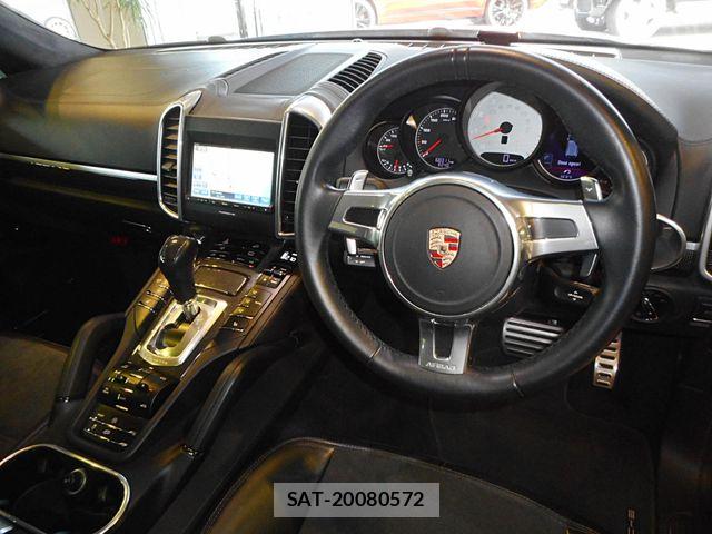 Porsche CAYENNE 2014-03 8101198-1
