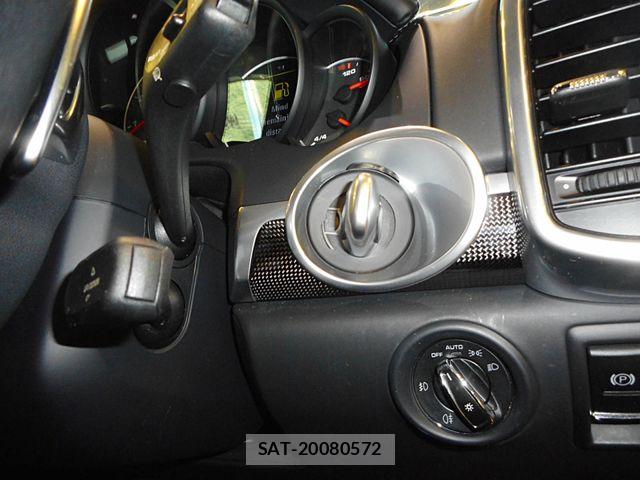 Porsche CAYENNE 2014-03 8101198-19