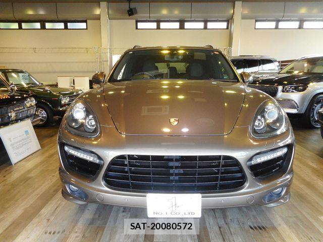 Porsche CAYENNE 2014-03 8101198-3