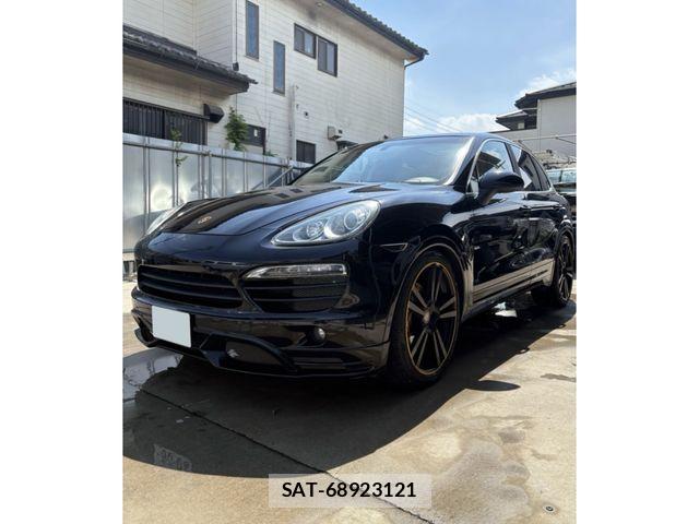 Porsche CAYENNE 2012-07 8209537-0
