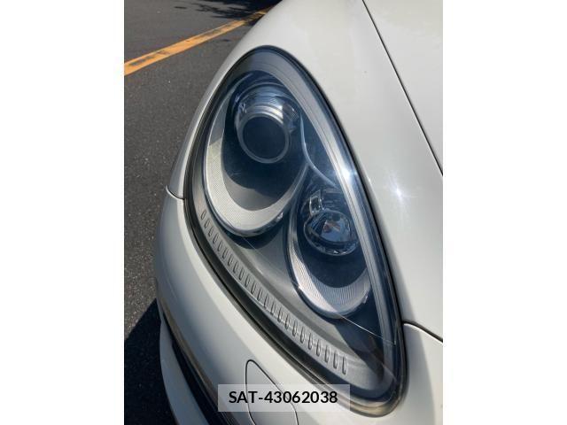 Porsche CAYENNE 2011-03 8231300-11