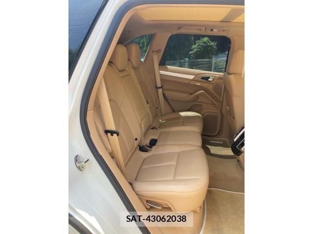Porsche CAYENNE 2011-03 8231300-14