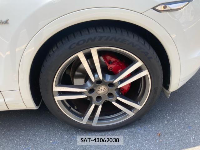 Porsche CAYENNE 2011-03 8231300-5