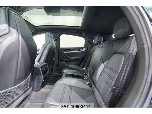 Porsche CAYENNE 2023-12 8316390-13