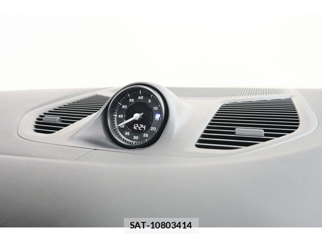 Porsche CAYENNE 2023-12 8316390-17