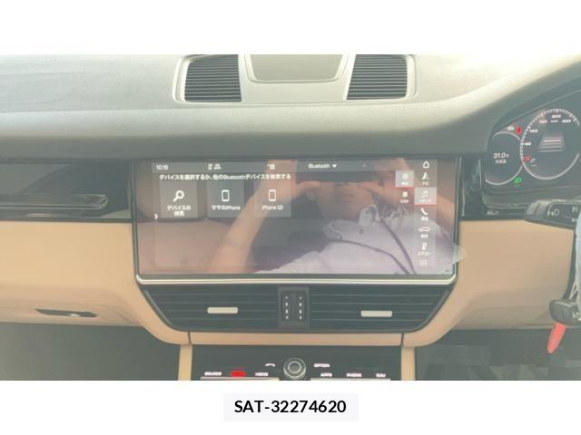 Porsche CAYENNE 2019-06 8337388-23