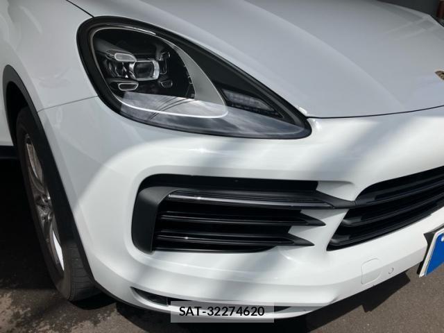 Porsche CAYENNE 2019-06 8337388-3