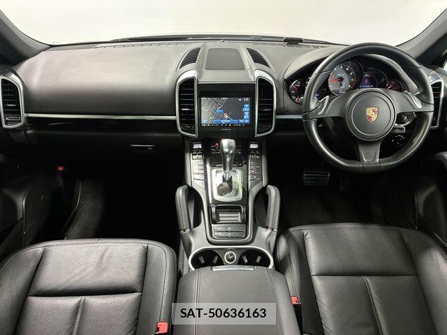Porsche CAYENNE 2012-12 8337390-11