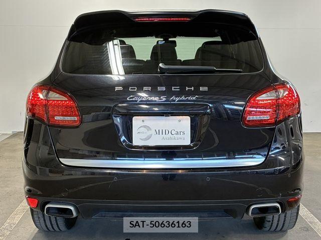 Porsche CAYENNE 2012-12 8337390-7
