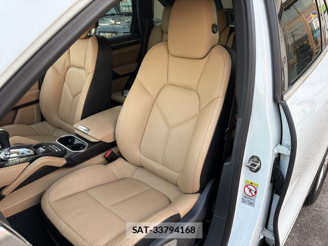 Porsche CAYENNE 2014-07 8368108-21