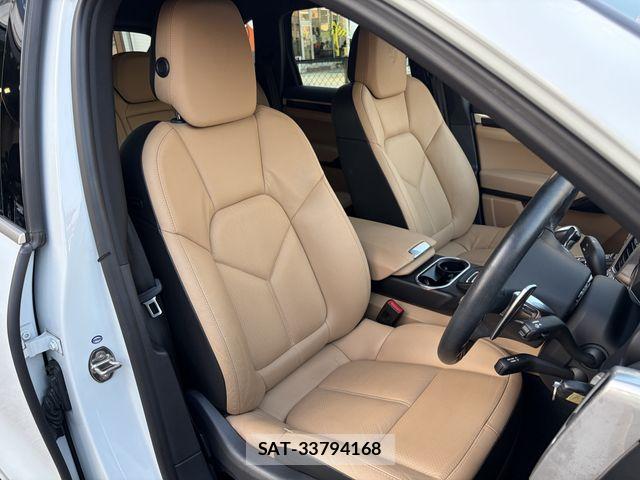 Porsche CAYENNE 2014-07 8368108-22