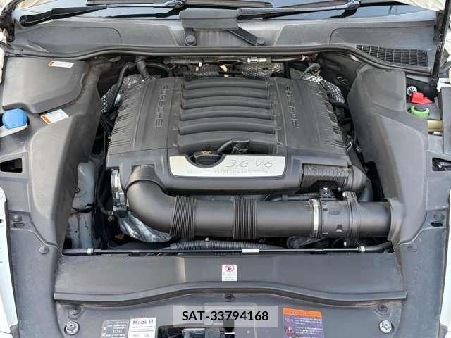 Porsche CAYENNE 2014-07 8368108-4