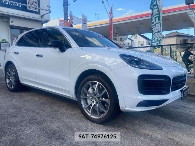 Porsche CAYENNE 2018-10 8368106-9