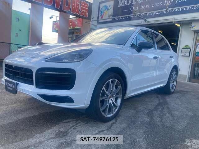 Porsche CAYENNE 2018-10 8368106-10