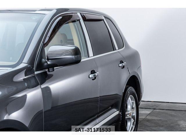 Porsche CAYENNE 2007-05 8372047-14