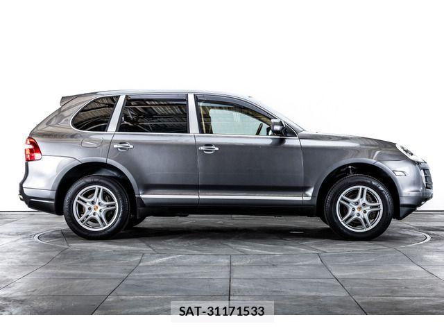 Porsche CAYENNE 2007-05 8372047-7