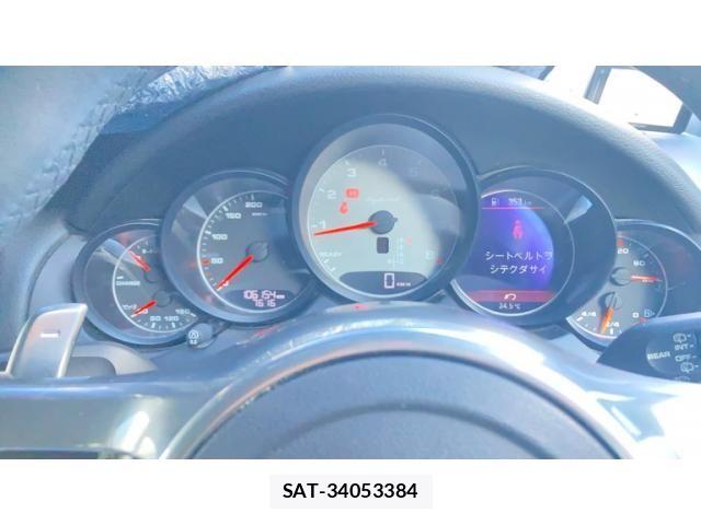 Porsche CAYENNE 2012-11 8414376-17