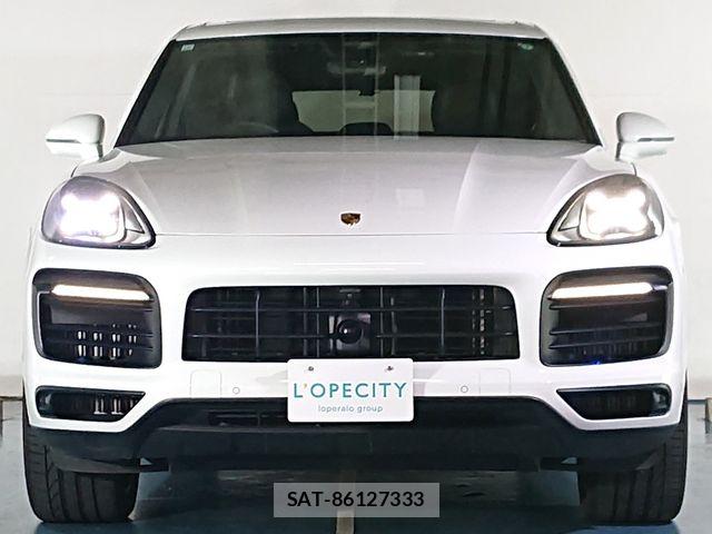 Porsche CAYENNE 2021-10 8414374-2
