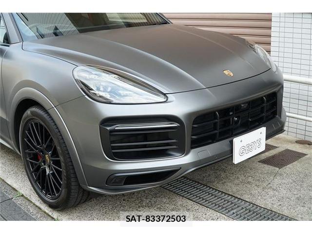 Porsche CAYENNE 2022-03 8526580-4