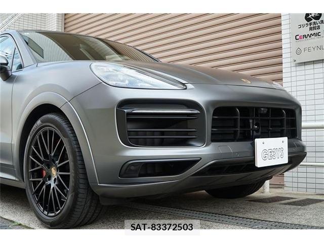 Porsche CAYENNE 2022-03 8526580-5