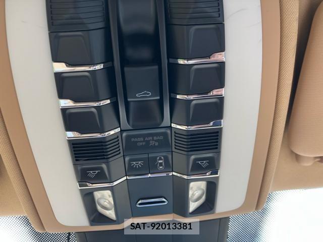 Porsche CAYENNE 2013-11 8563176-15