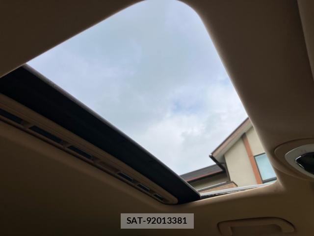Porsche CAYENNE 2013-11 8563176-16