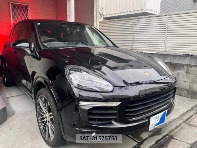 Porsche CAYENNE 2018-03 8660968-3